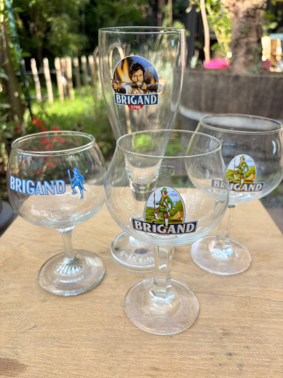 Brigand bierglazen set - 4 stuks, Ophalen of Verzenden, Zo goed als nieuw, Glas, Vintage