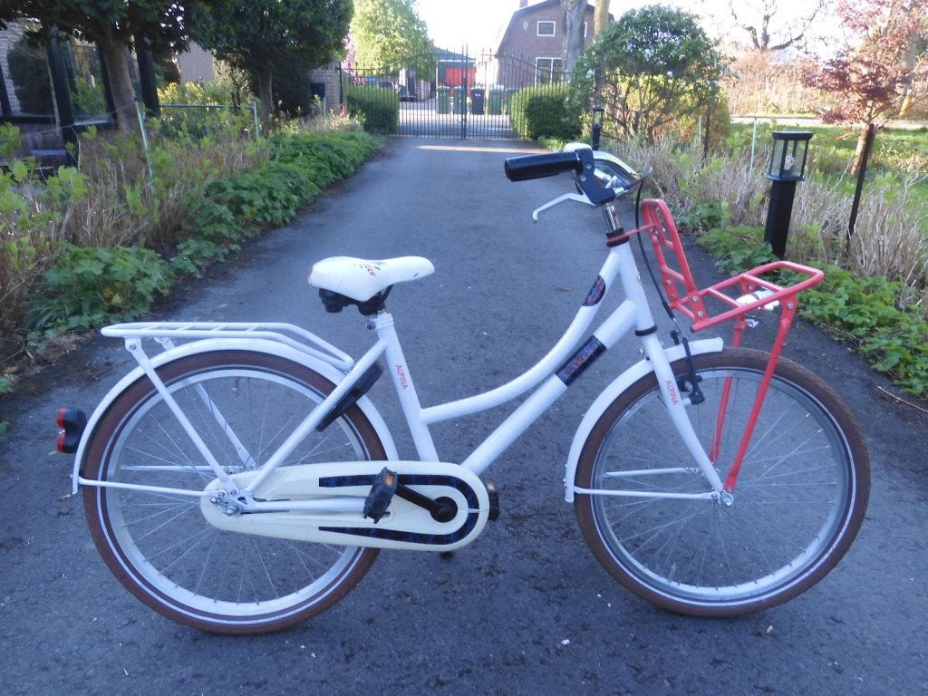 Mooie Matwitte  22 inch Alpina Cargo  transport ( als Nieuw), Fietsen en Brommers, Fietsen | Meisjes, 22 inch, Alpina, Niet ingevuld