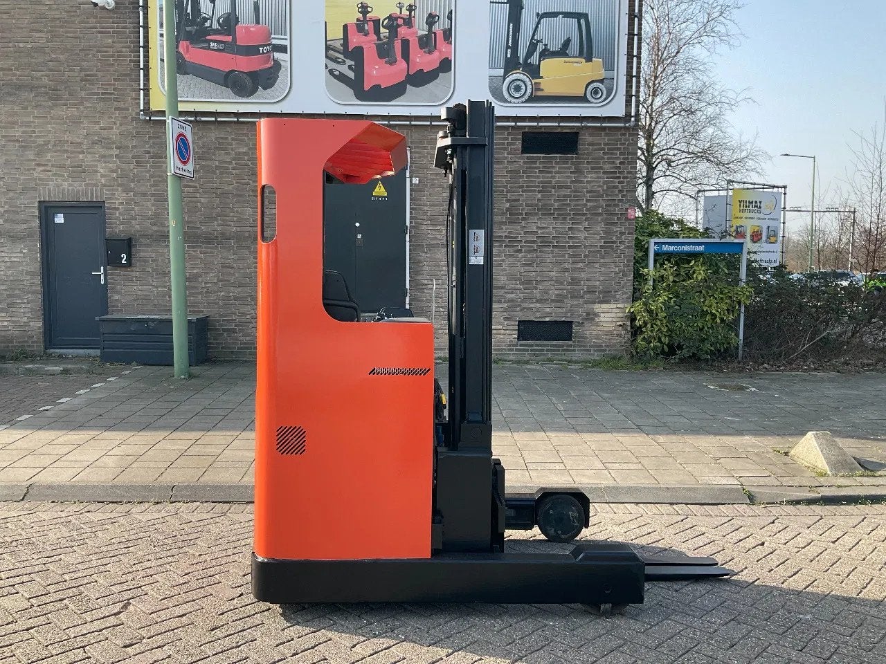 BT RRE120M 1200KG 5.40METER REACHTRUCK / HEFTRUCK (bj 2008), Reachtruck, BT, Marconistraat 2
3133KL  Vlaardingen, NL, Yilmaz Heftrucks