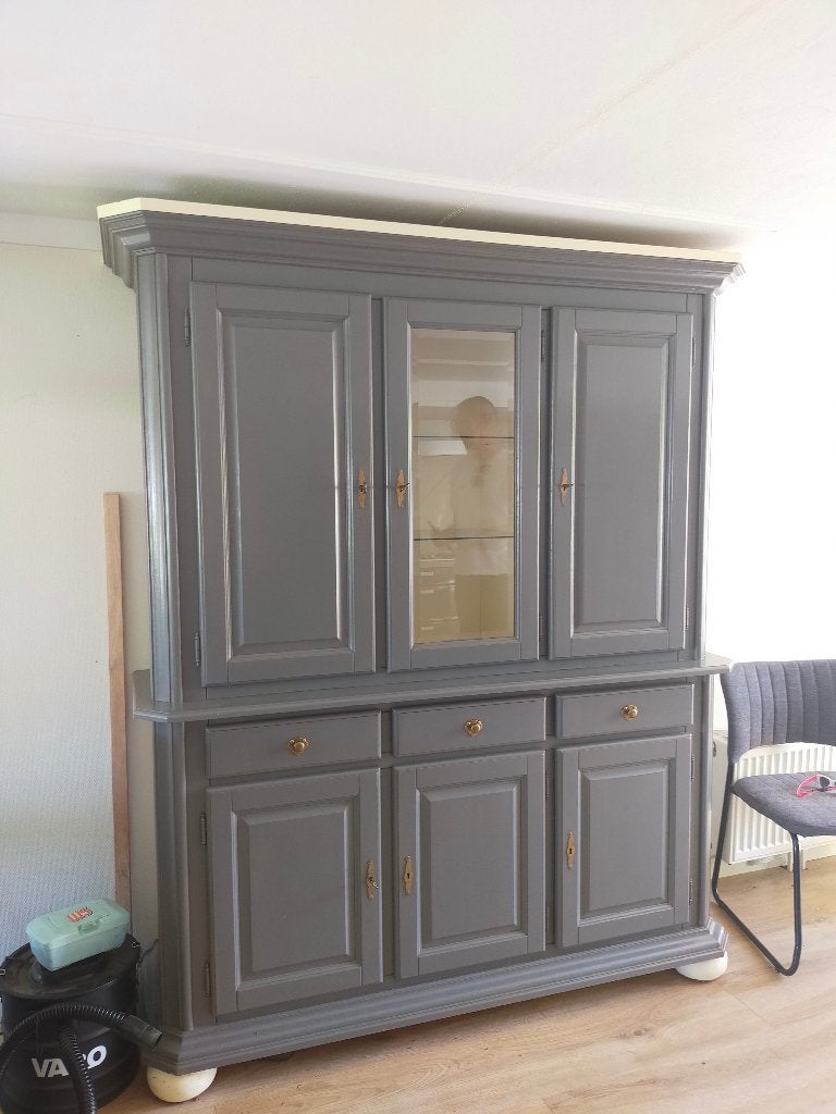 Grijze kast buffetkast, Ophalen, Gebruikt, 150 tot 200 cm, 25 tot 50 cm
