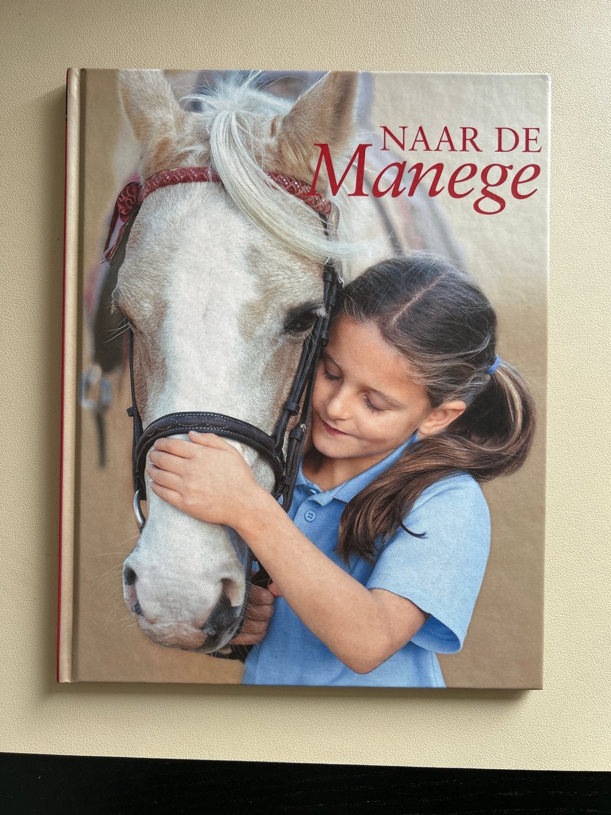 C. Saunders - Naar de manege, C. Saunders, Fictie algemeen, Ophalen of Verzenden, Zo goed als nieuw