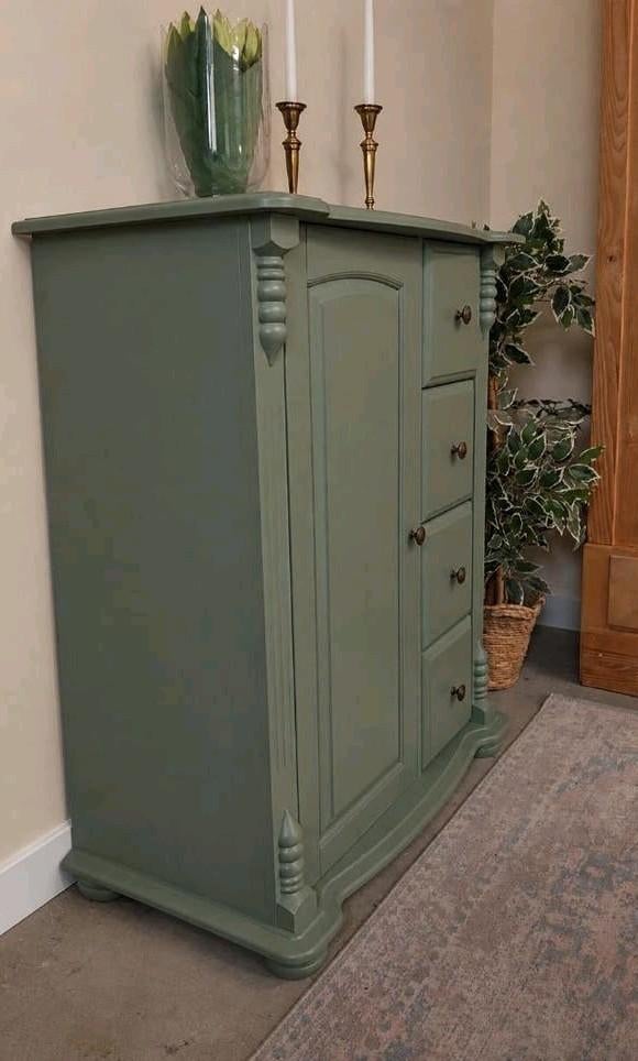 Grenen spekkast  / meidenkast in oud-groen, Huis en Inrichting, Kasten | Ladekasten, 100 tot 150 cm, 3 of 4 laden, Nvt, Grenenhout