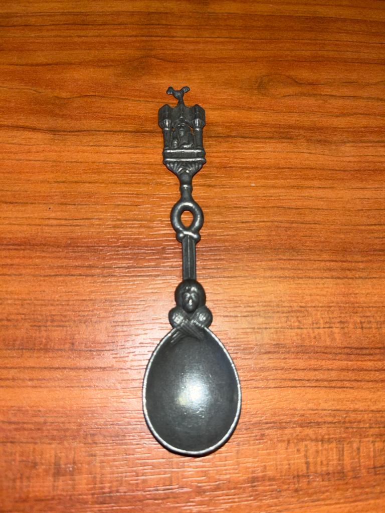 Antieke tinnen lepel met decoratieve handgreep, Ophalen of Verzenden