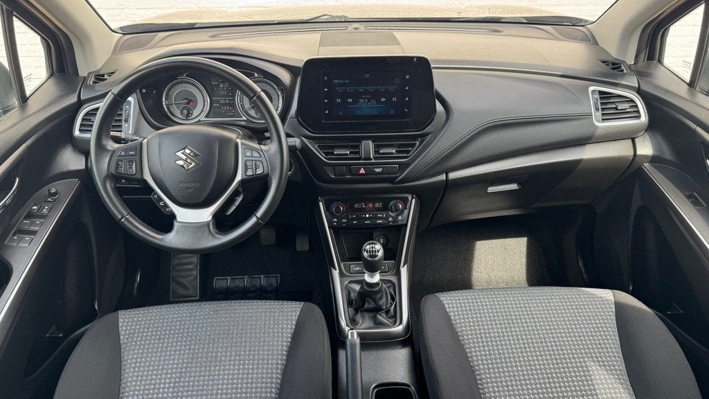Suzuki S-CROSS 1.4 Boosterjet Comfort Smart Hybrid Trekhaak, Auto's, Suzuki, Stof, Gebruikt, Euro 6, 4 cilinders