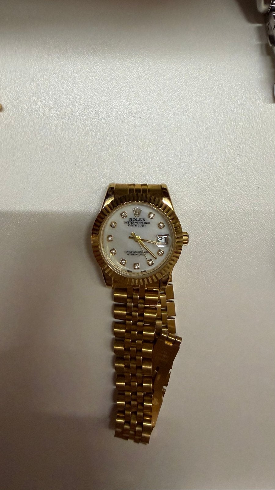 Prachtig Rolex Dames Horloge - Goudkleurig met Diamanten, Gebruikt, Rolex, Polshorloge, Ophalen of Verzenden