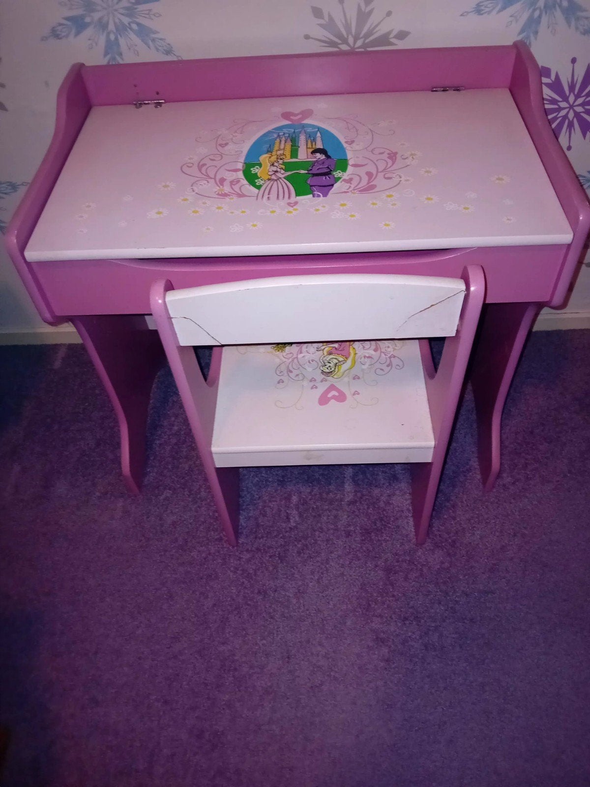 kinder tafel en stoeltje, Ophalen, Gebruikt, Tafel(s) en Stoel(en)