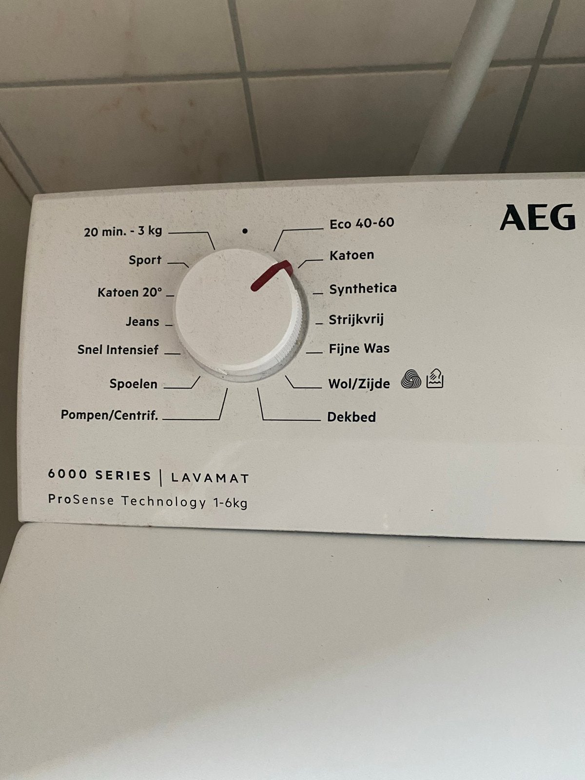 Lavamat AEG, Witgoed en Apparatuur, Wasmachines, Ophalen, 1200 tot 1600 toeren, 4 tot 6 kg, Zo goed als nieuw