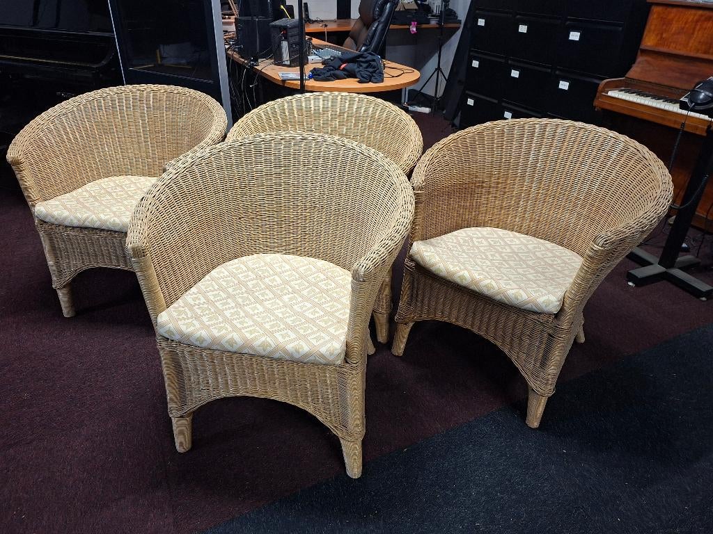 Rotan stoelen, Ophalen, Voor sfeervolle veranda of prieel, Bruin, Riet of Rotan