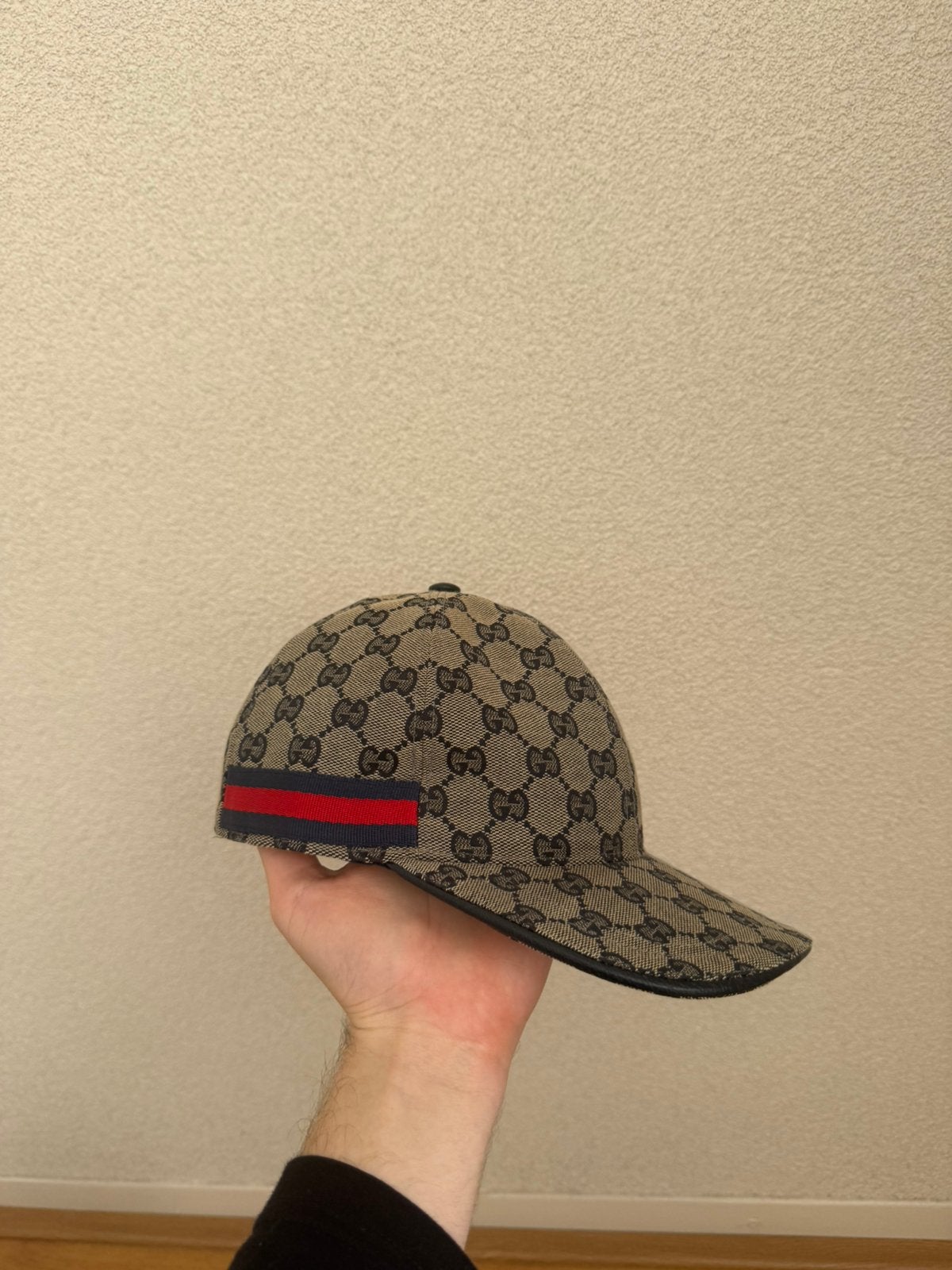 Gucci Pet GG, Kleding | Heren, Hoeden en Petten, Ophalen of Verzenden, Zo goed als nieuw, 58 of 59 cm (L, 7¼ of ⅜ inch), Pet