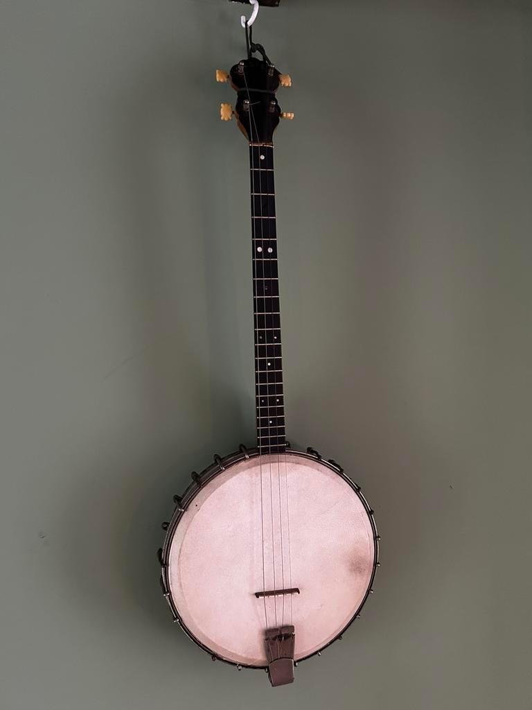 ESTE tenor banjo klassiek instrument, Muziek en Instrumenten, Snaarinstrumenten | Banjo's, Ophalen, Zo goed als nieuw