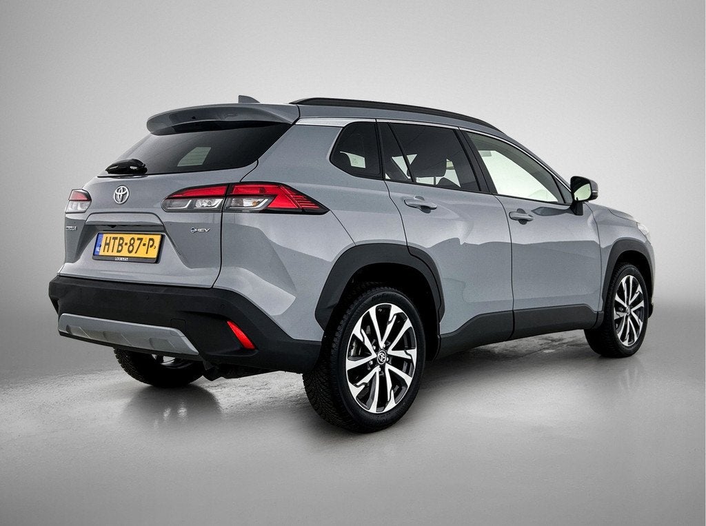 Toyota Corolla Cross Hybrid 140 Style (bj 2025, automaat), Auto's, Toyota, 12 maanden, Stof, Gebruikt, 4 cilinders