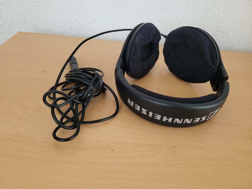 Sennheiser HD515 Hoofdtelefoon - Comfortabel en Gebruikt, Ophalen of Verzenden, Gebruikt, Over oor (circumaural), Sennheiser
