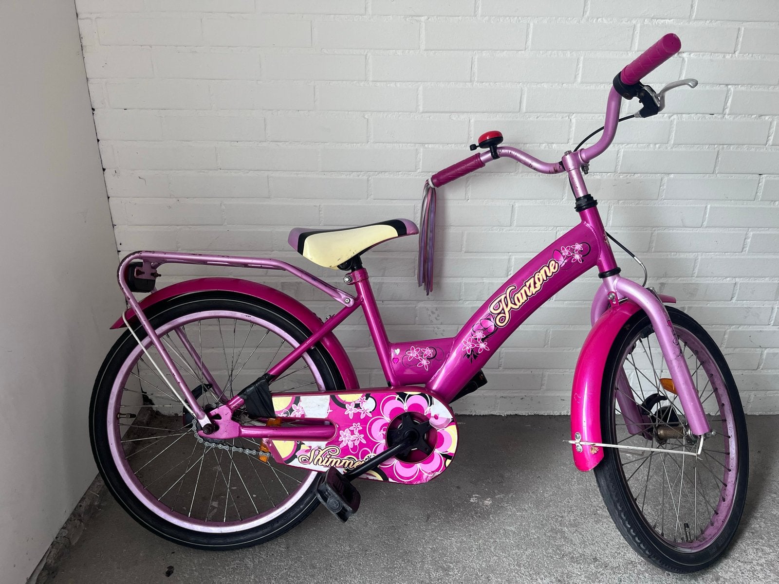 Roze kinderfiets 20 inch met automatische verlichting, Ophalen, Gebruikt, Velgrem, 20 inch of meer