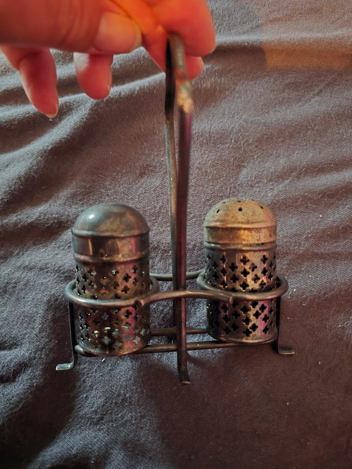 Vintage Zout- en Peperstel in Metalen Houder, Ophalen of Verzenden