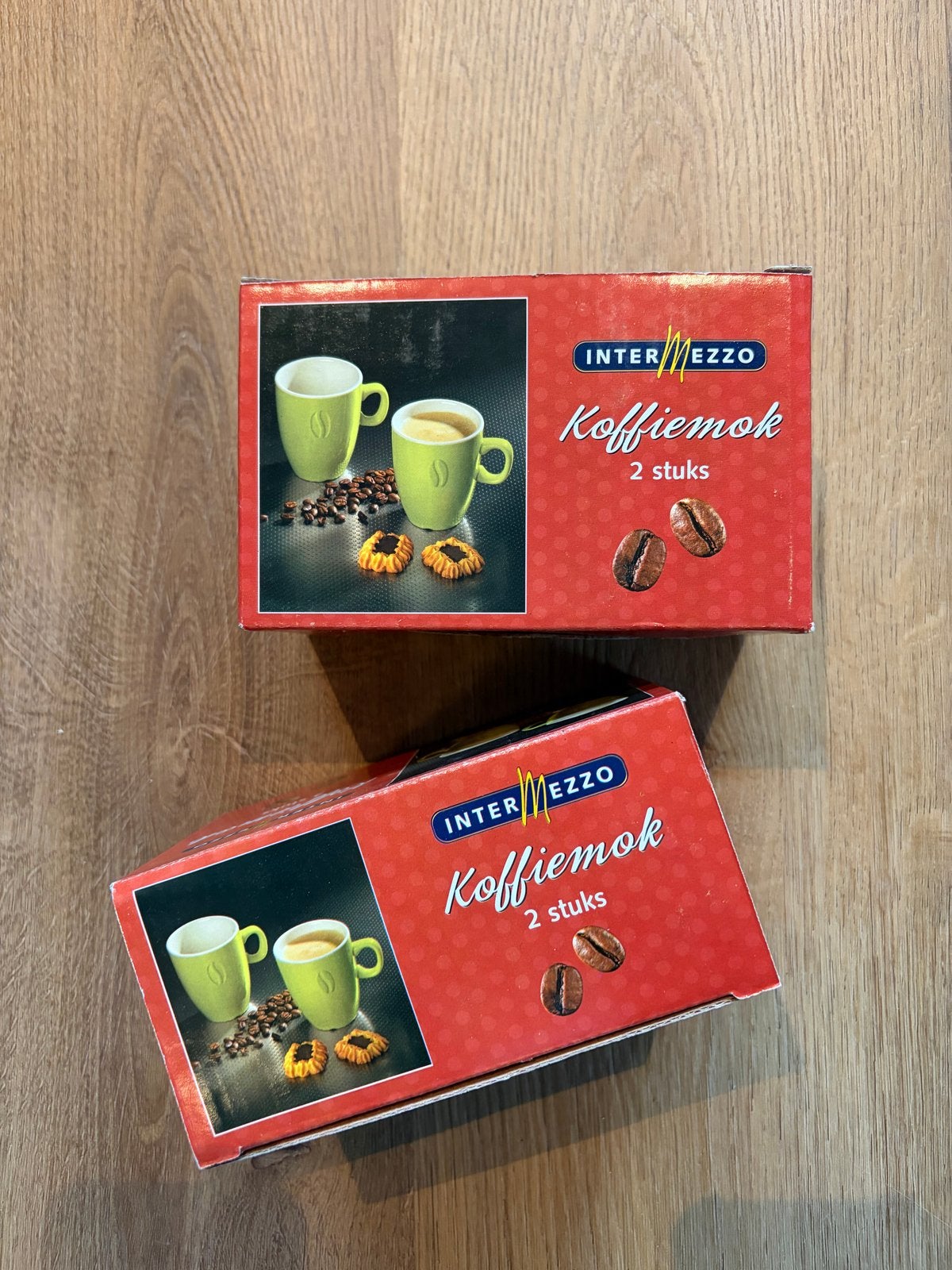 Gloednieuwe koffie mokken, groen, merk intermezzo, Ophalen of Verzenden, Nieuw, Overige stijlen, Kop(pen) en/of Schotel(s)