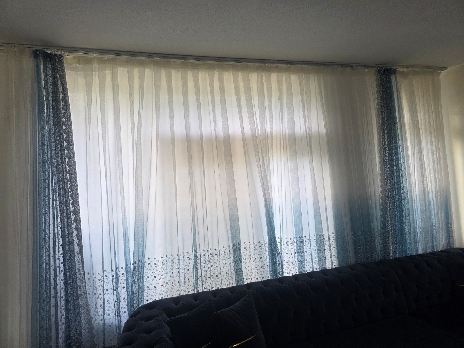 gordijnen, Huis en Inrichting, Blauw, Ophalen of Verzenden, Zo goed als nieuw, Gordijn