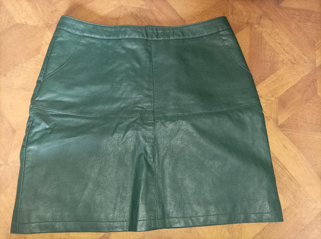 Hema imitatieleer rok maat XL groen/rood 12.50 euro /stuk, Kleding | Dames, Rokken, Overige kleuren, Maat 46/48 (XL) of groter