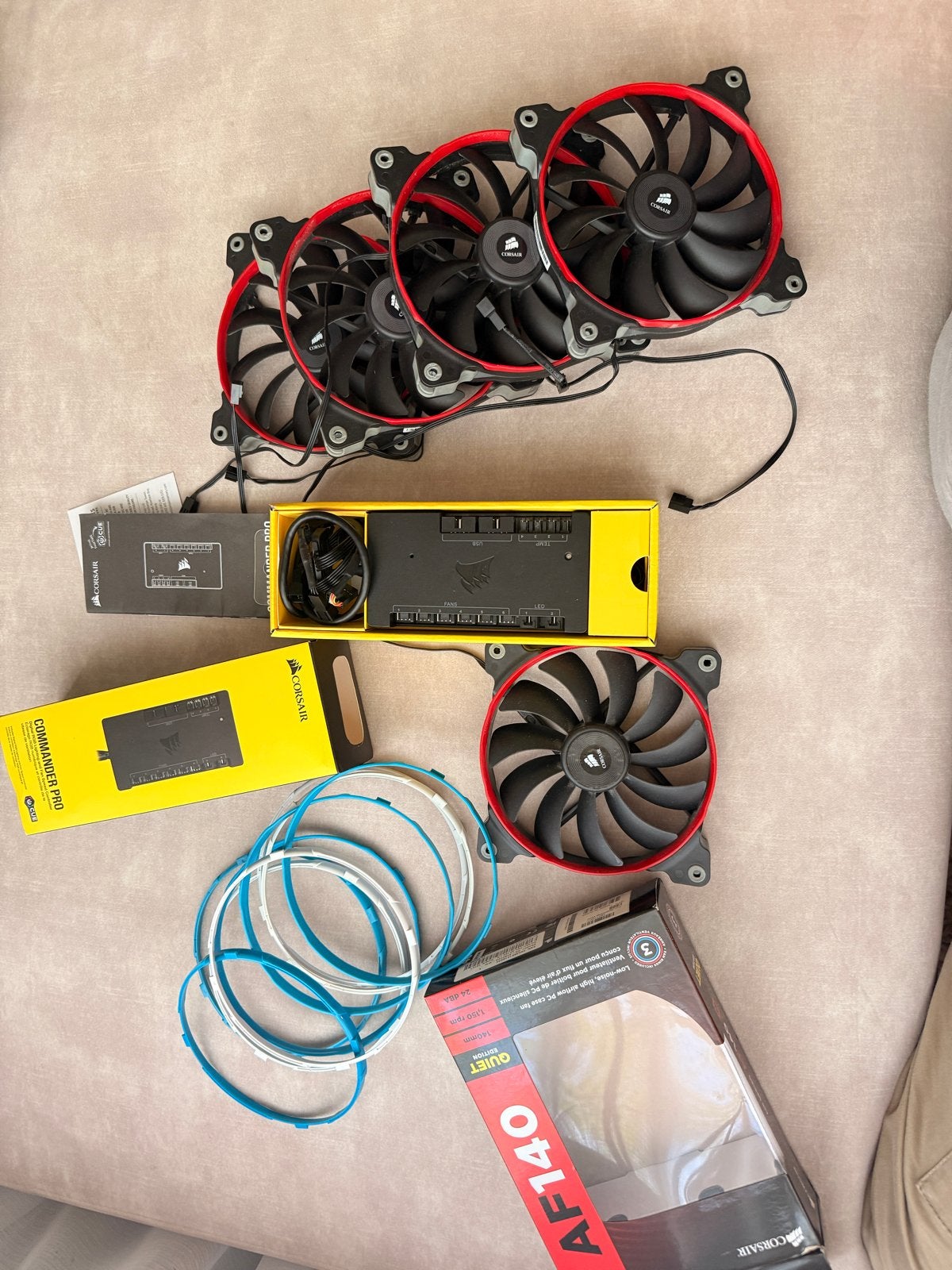 Corsair Commander PRO + 5x AF140 Quiet Edition Fans, Computers en Software, Ophalen of Verzenden, Zo goed als nieuw, Luchtkoeling