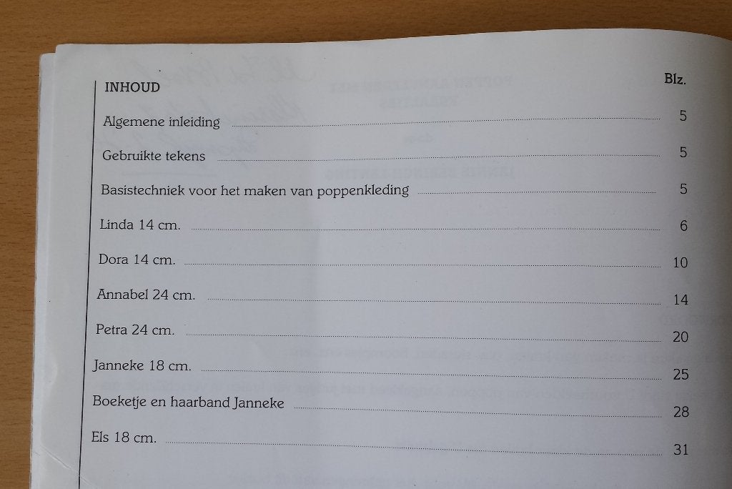 Poppen Aankleden met Kraaltjes - Jannie Bebingh - 1992, Hobby en Vrije tijd, Gebruikt, Overige typen, Ophalen of Verzenden, Nvt