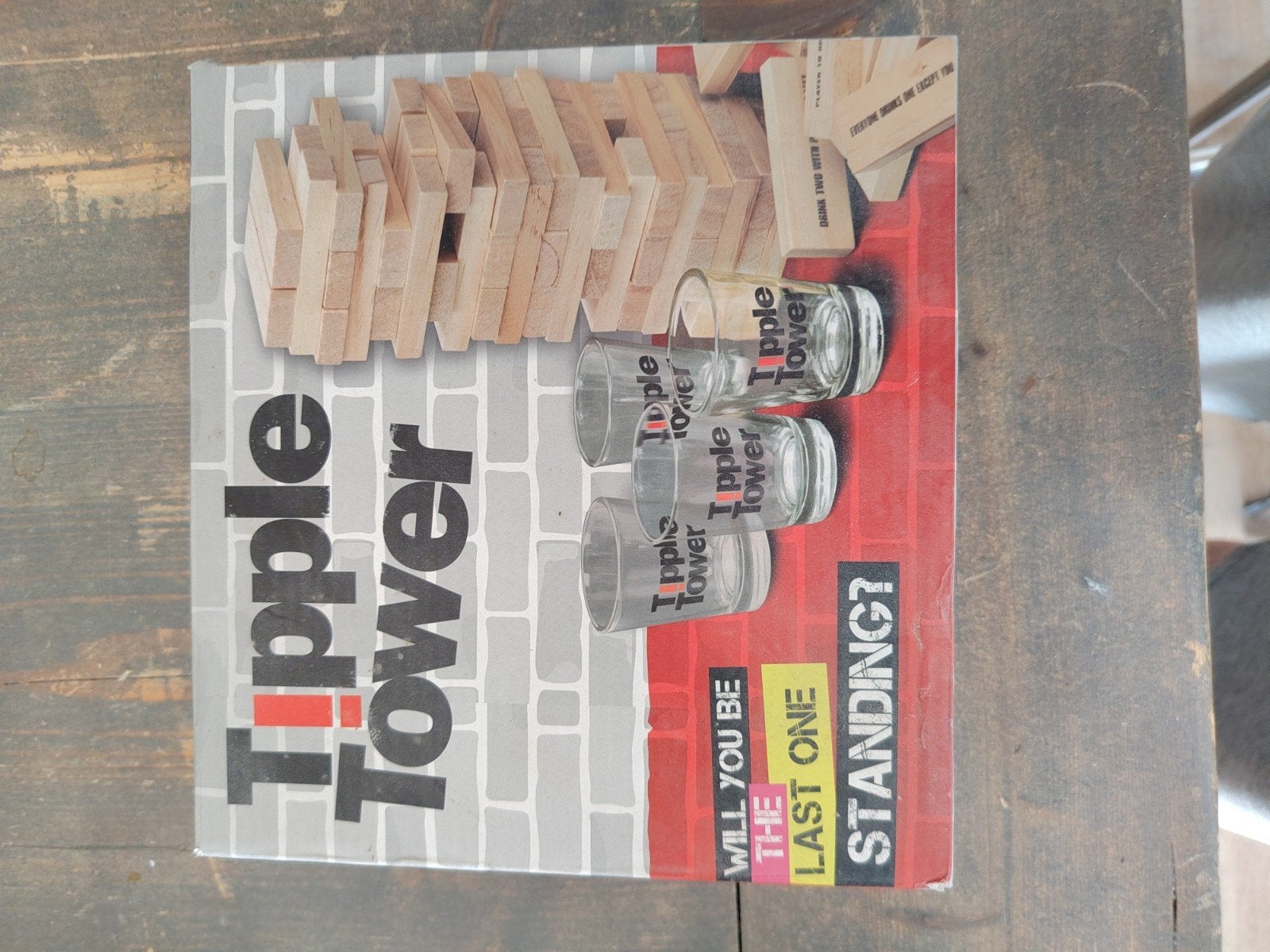 Tipple Tower Drinkspel - Jenga met een twist!, Drie of vier spelers, Ophalen of Verzenden, Zo goed als nieuw, Onbekend