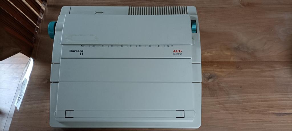 Prima werkende electrische typemachine, Diversen, Typemachines, Ophalen, Gebruikt