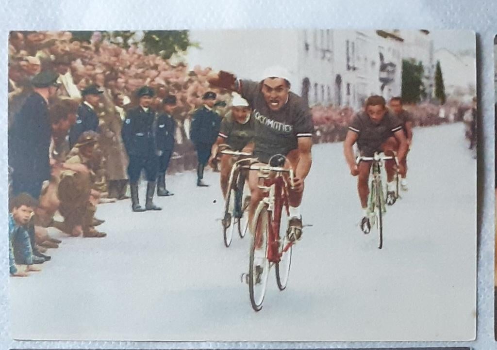 40 sporten nrs. 118,119,120,122,123,124,126,127,129, Ophalen of Verzenden, Zo goed als nieuw