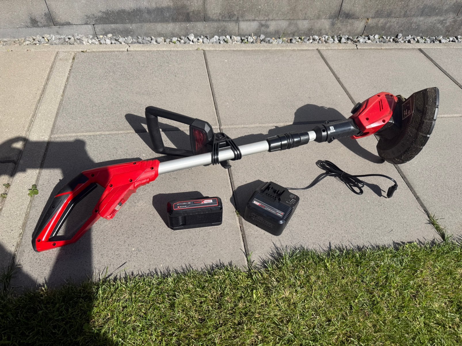 Einhell GE-CT 18 Li grastrimmer met 2,5 Ah accu, Ophalen, Zo goed als nieuw, Accu
