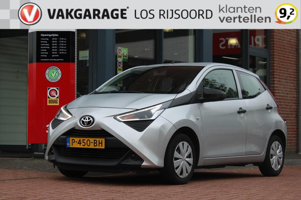TOYOTA Aygo 1.0 VVT-i *x-fun* | 5-drs | A/C | Bluetooth | Le, Stof, Gebruikt, 4 stoelen, Origineel Nederlands