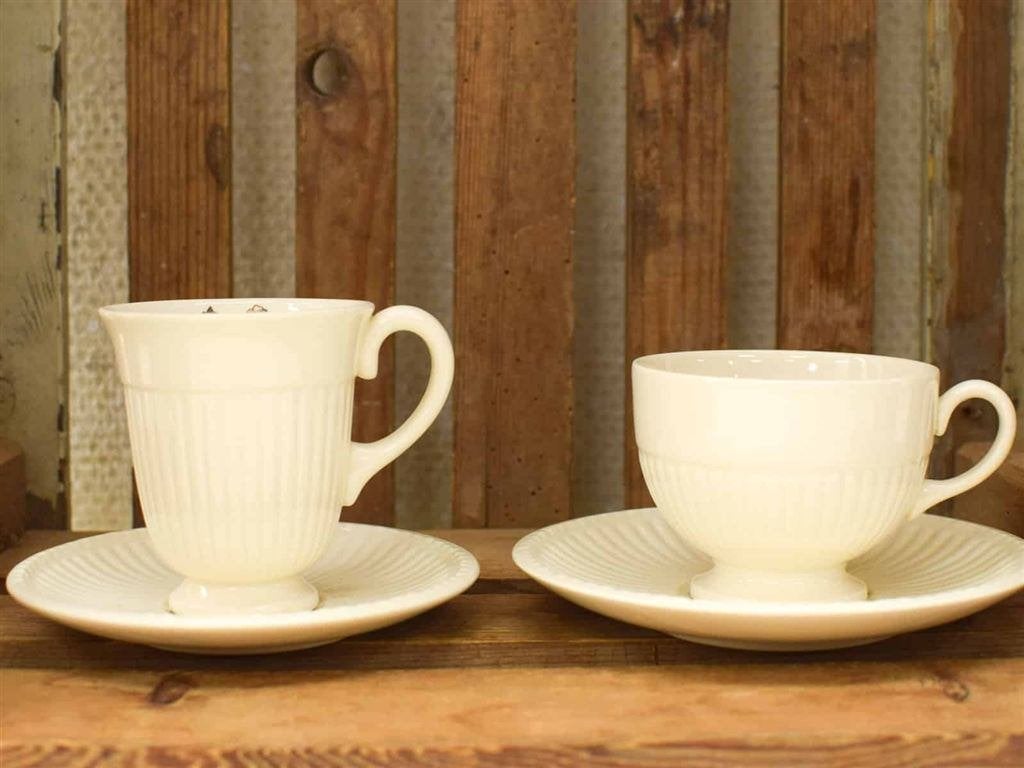 4 delig Wedgwood kop en schoteltje 52844, Ophalen of Verzenden, Gebruikt, Aardewerk, Bord(en)