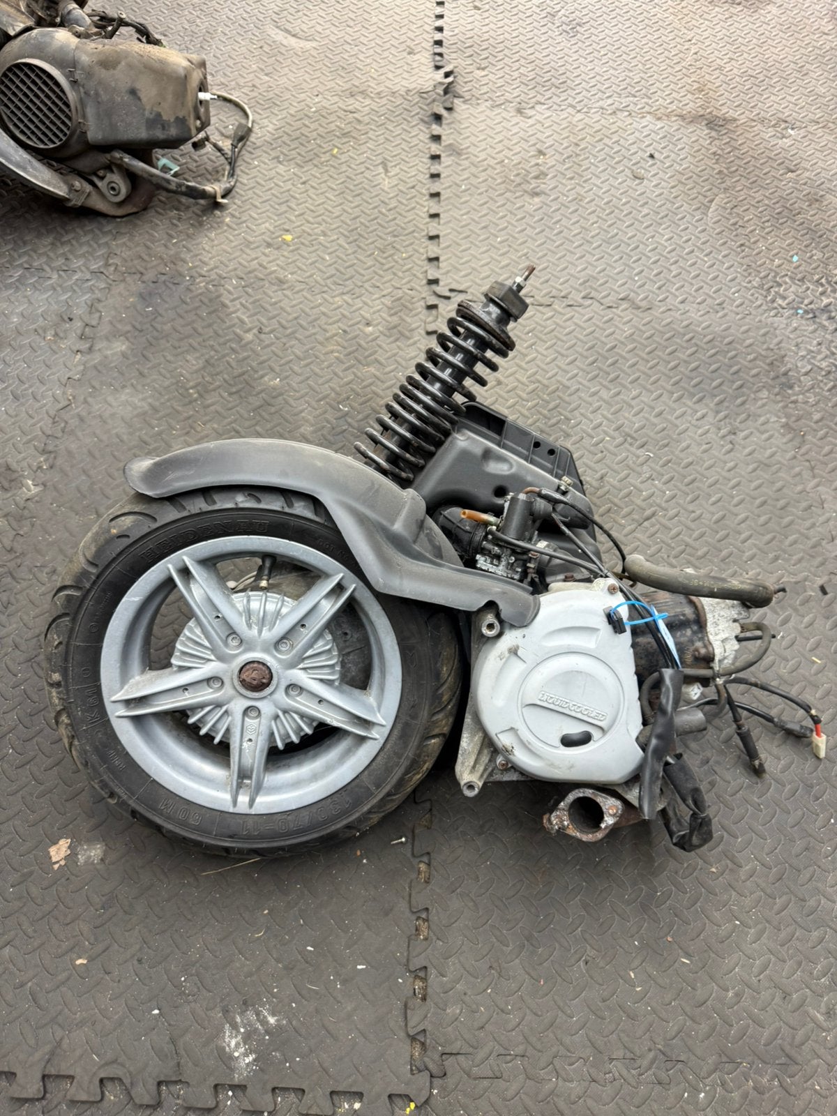 Hexagon motorblok 125cc M05 nette staat, Ophalen of Verzenden, Zo goed als nieuw, Blok