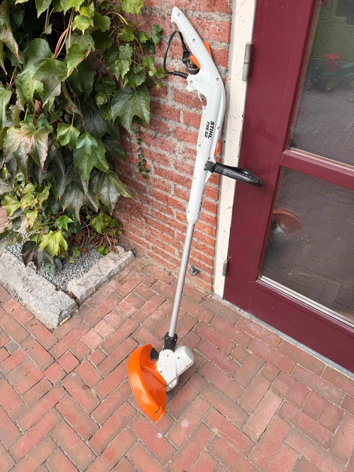 Stihl FSE 50 elektrische grastrimmer - Zo goed als nieuw, Ophalen of Verzenden, Zo goed als nieuw, 30 tot 50 cm, Elektrisch