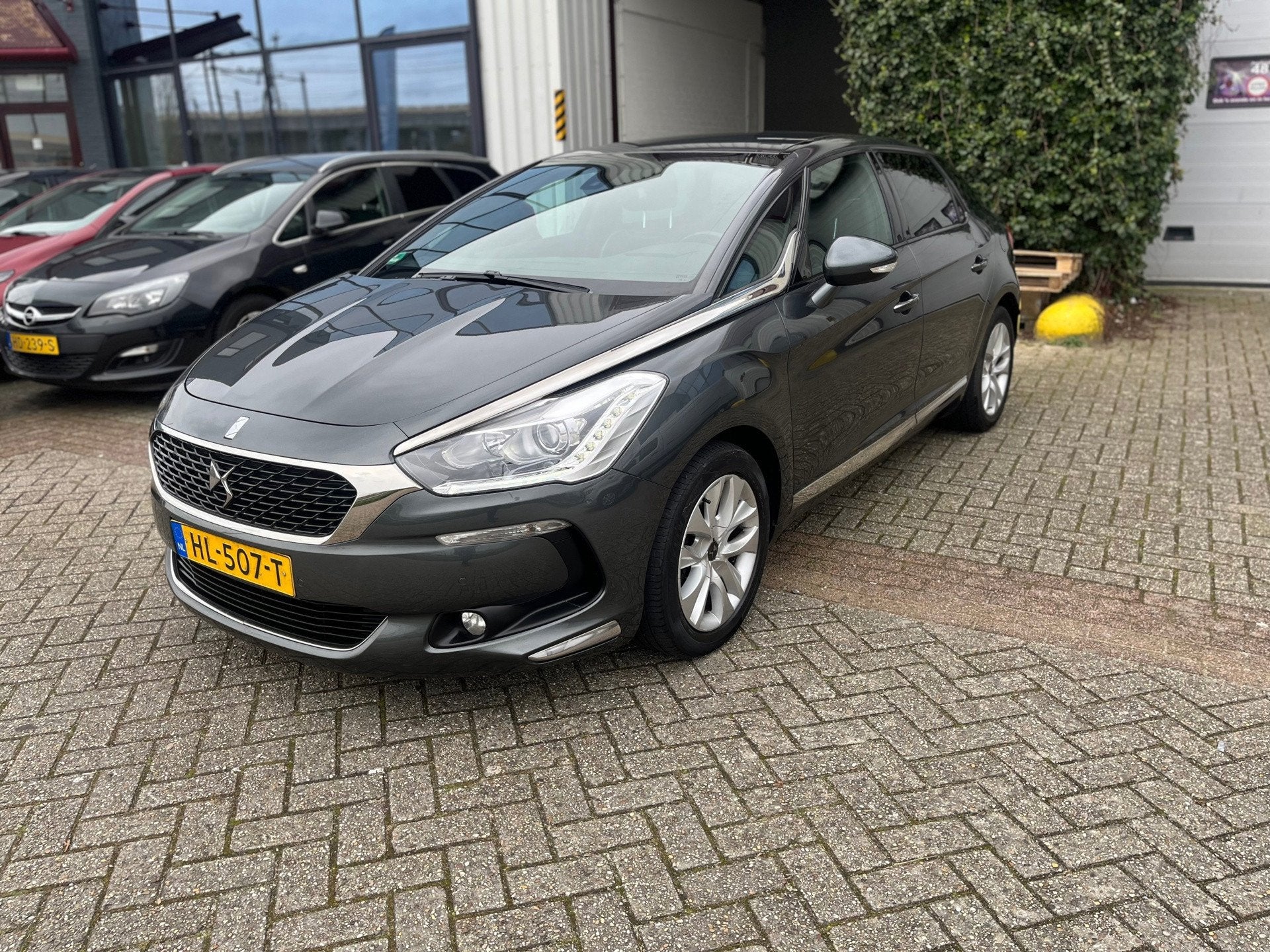 DS 5 1.6 THP ChicAUTOMAAT,Cruis,Navi,ClimaInruil mog., Auto's, Gebruikt, Euro 6, 4 cilinders, 1404 kg