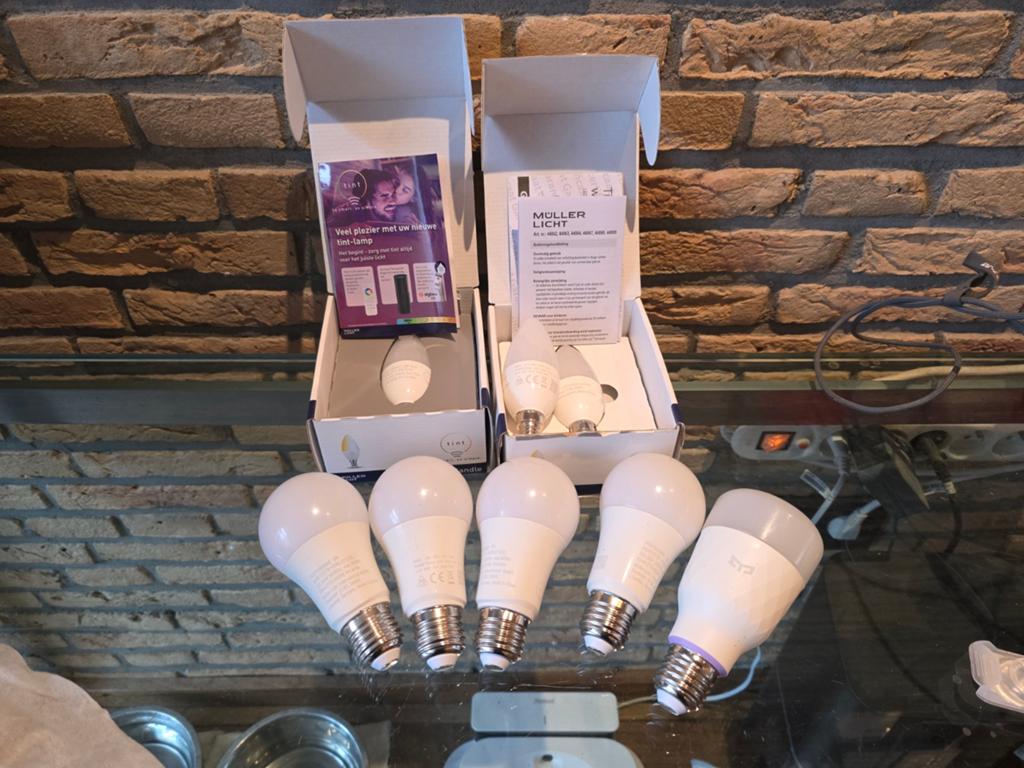 8x Smart Lampen (E14/E27) Vraagprijs voor alles, Ophalen of Verzenden, Zo goed als nieuw, E27 (groot), Led-lamp