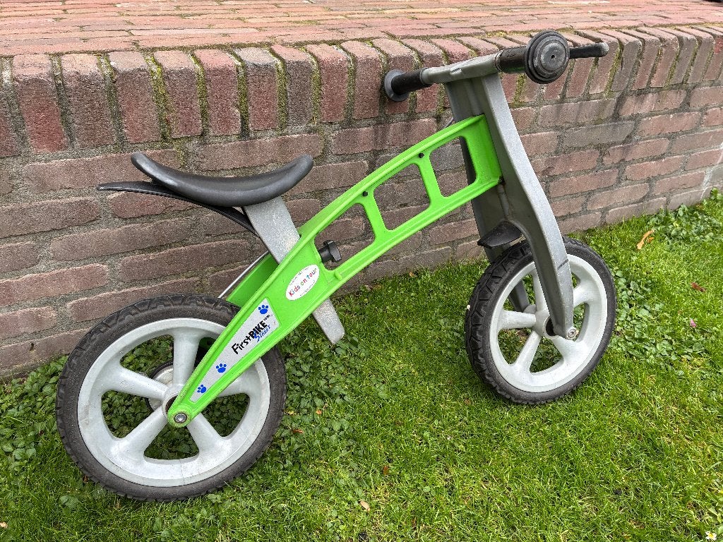 FirstBIKE Street loopfiets groen, massieve banden, Ophalen, Gebruikt, Loopfiets