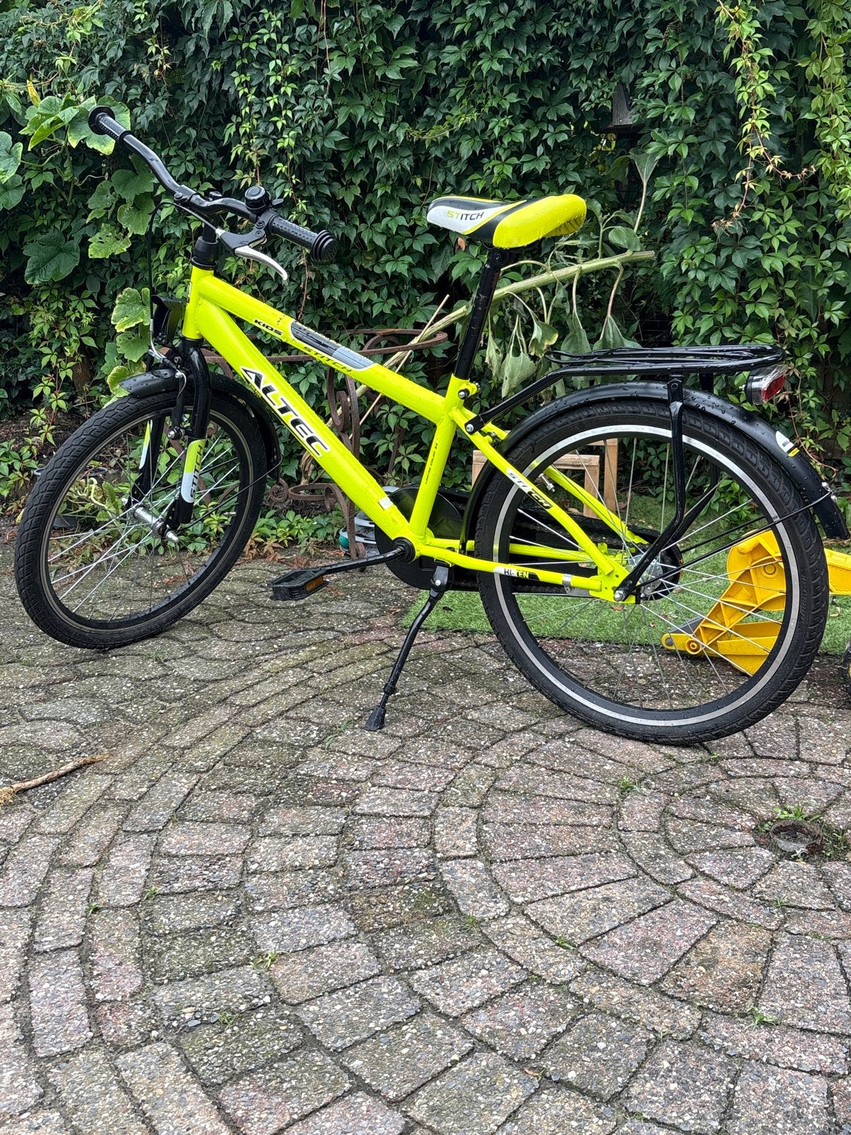Altec kinderfiets 24 inch - Zo goed als nieuw, Ophalen, Zo goed als nieuw