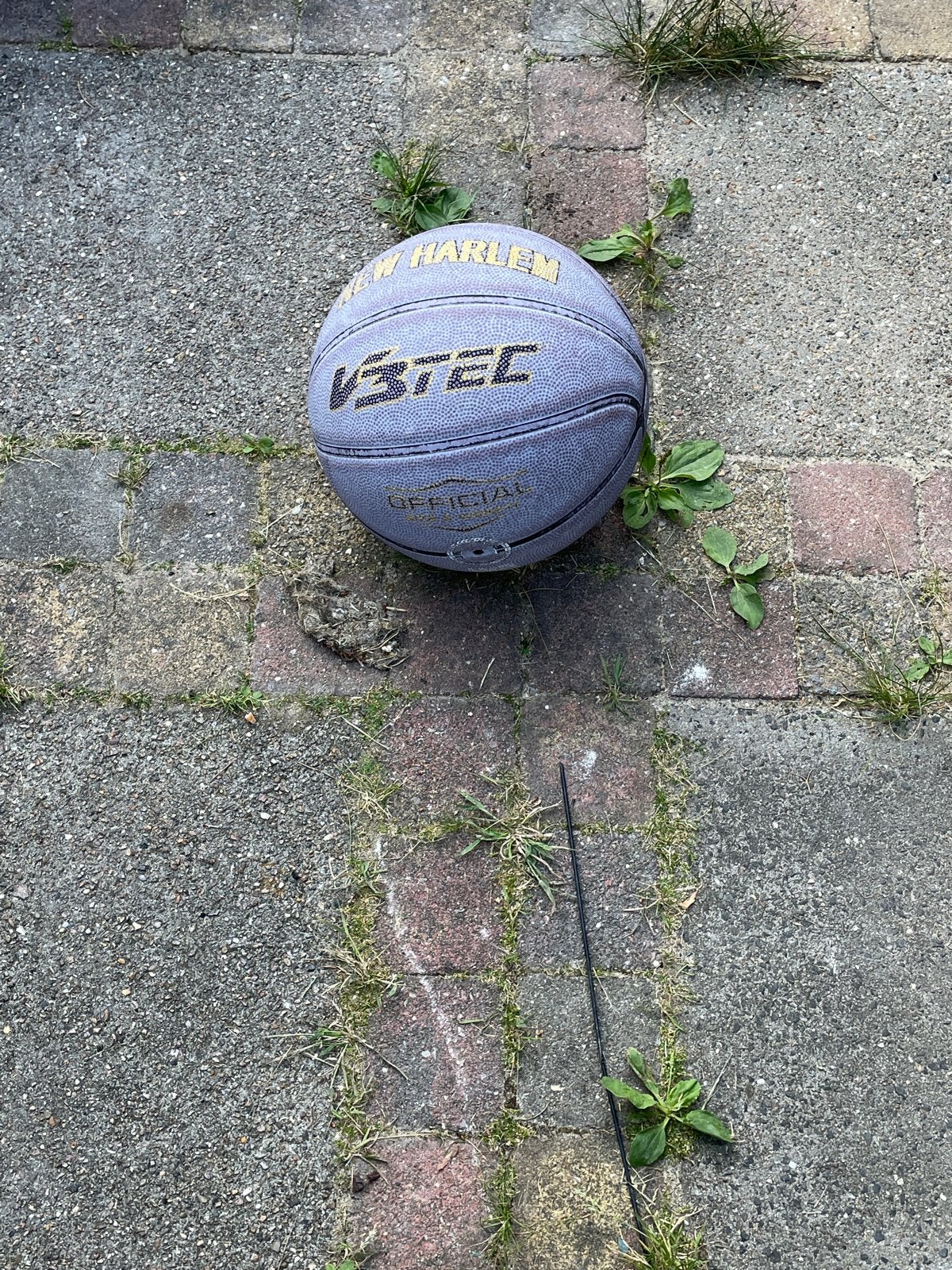 Gebruikte VSTEC basketbal - New Harlem editie, Ophalen, Gebruikt, Bal