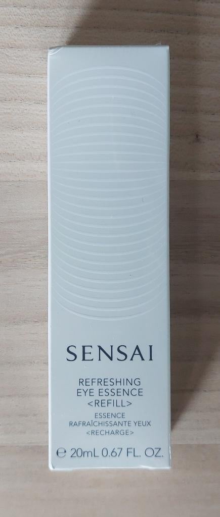 *Nieuw* (Refill) Sensai Refreshing Eye Essence (20ml), Ophalen of Verzenden, Nieuw, Ogen, Verzorging
