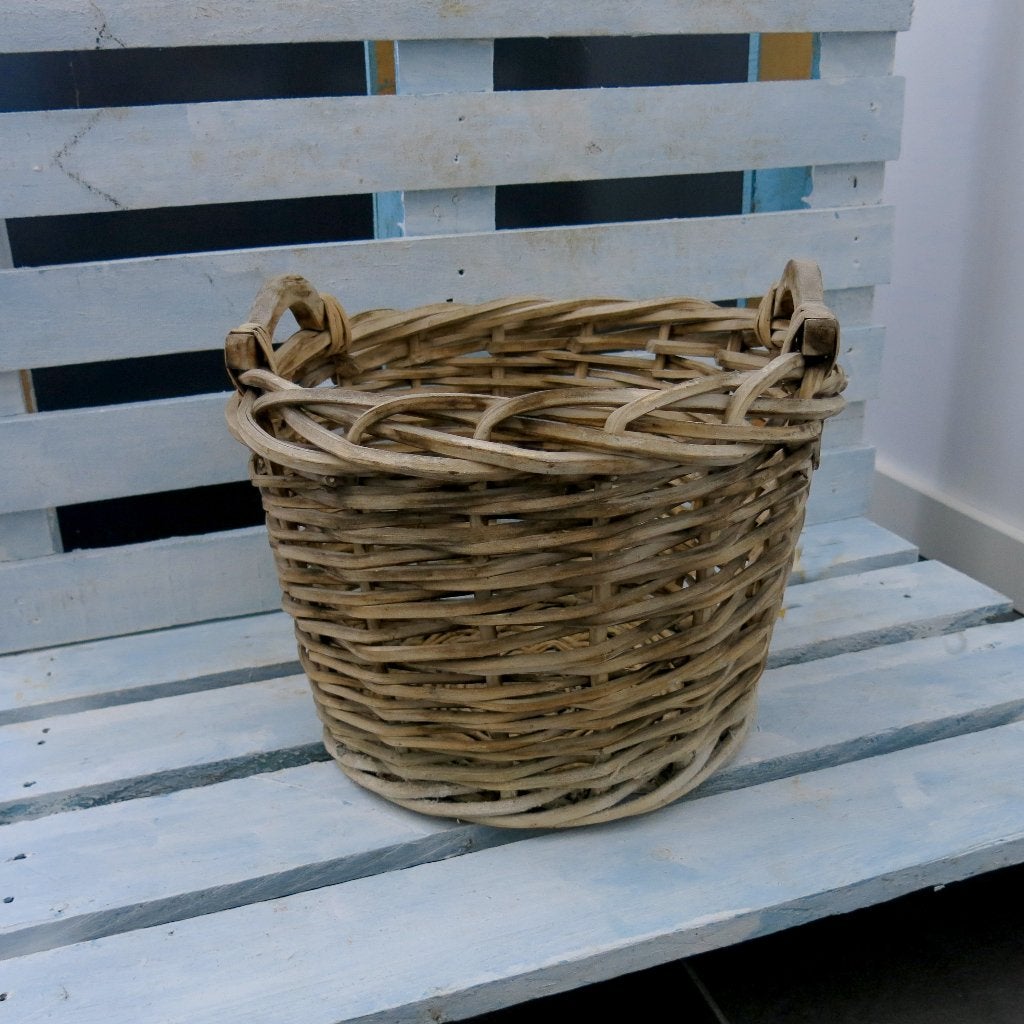 Oude wilgentenen mand, Rond, Ophalen of Verzenden, Nvt, Riet