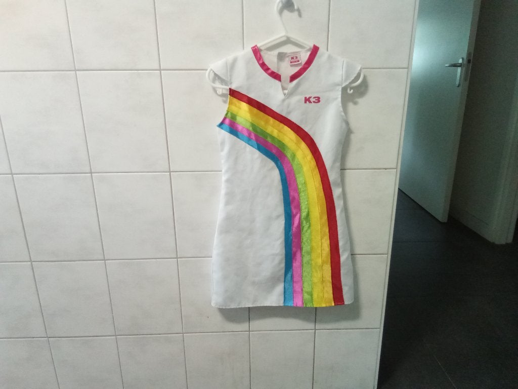 K3 regenboog jurkje - maat 3-6 jaar, Ophalen, Gebruikt, 104 of kleiner, Meisje