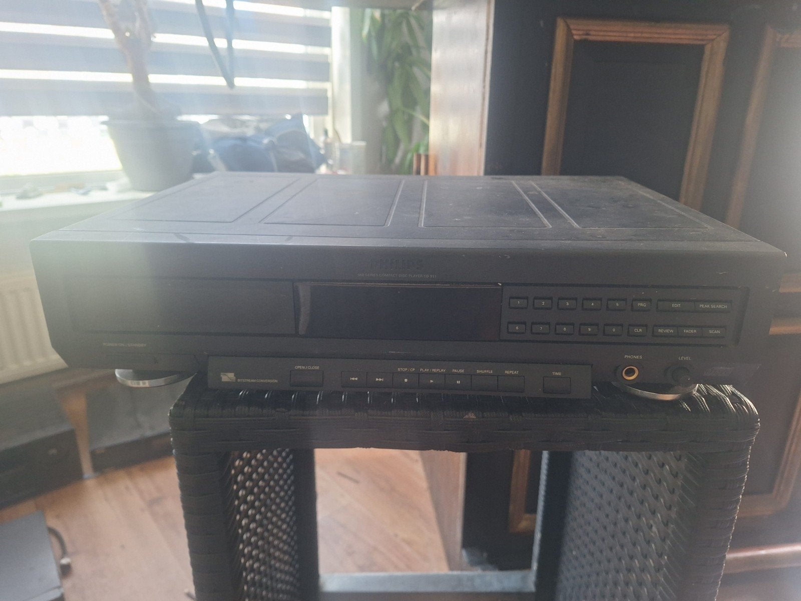 Vintage CD-speler - Onbekend merk, Audio, Tv en Foto, Cd-spelers, Ophalen of Verzenden