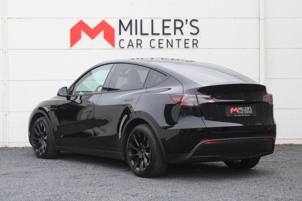 Tesla Model Y Long Range AWD 75 kWh SOH 92% Autoboost FSD, Auto's, Tesla, Automaat, 7 min, Gebruikt, Met garantie (alle)