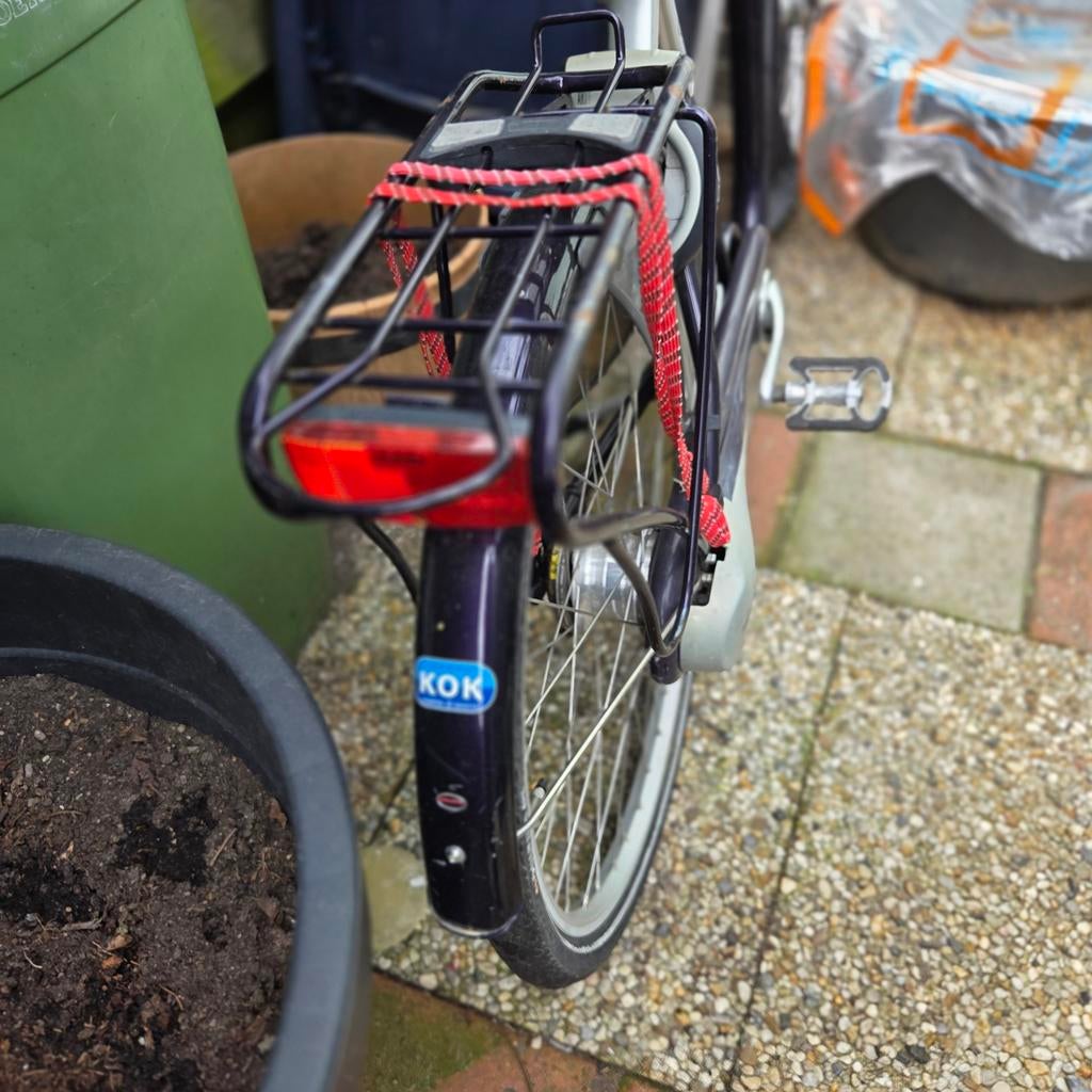 Damesfiets met goede banden en werkende versnellingen, Fietsen en Brommers, Fietsen | Dames | Damesfietsen, Ophalen of Verzenden