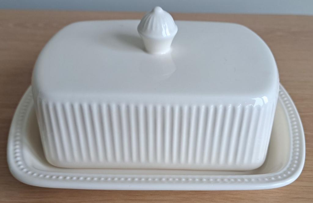 Wedgwood Windsor Botervloot, Overige typen, Ophalen of Verzenden, Zo goed als nieuw, Steen/keramiek