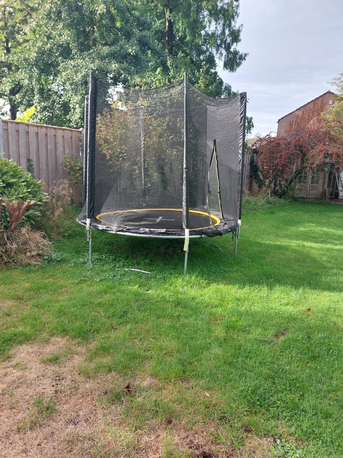 Trampoline met veiligheidsnet, Ophalen, Gebruikt