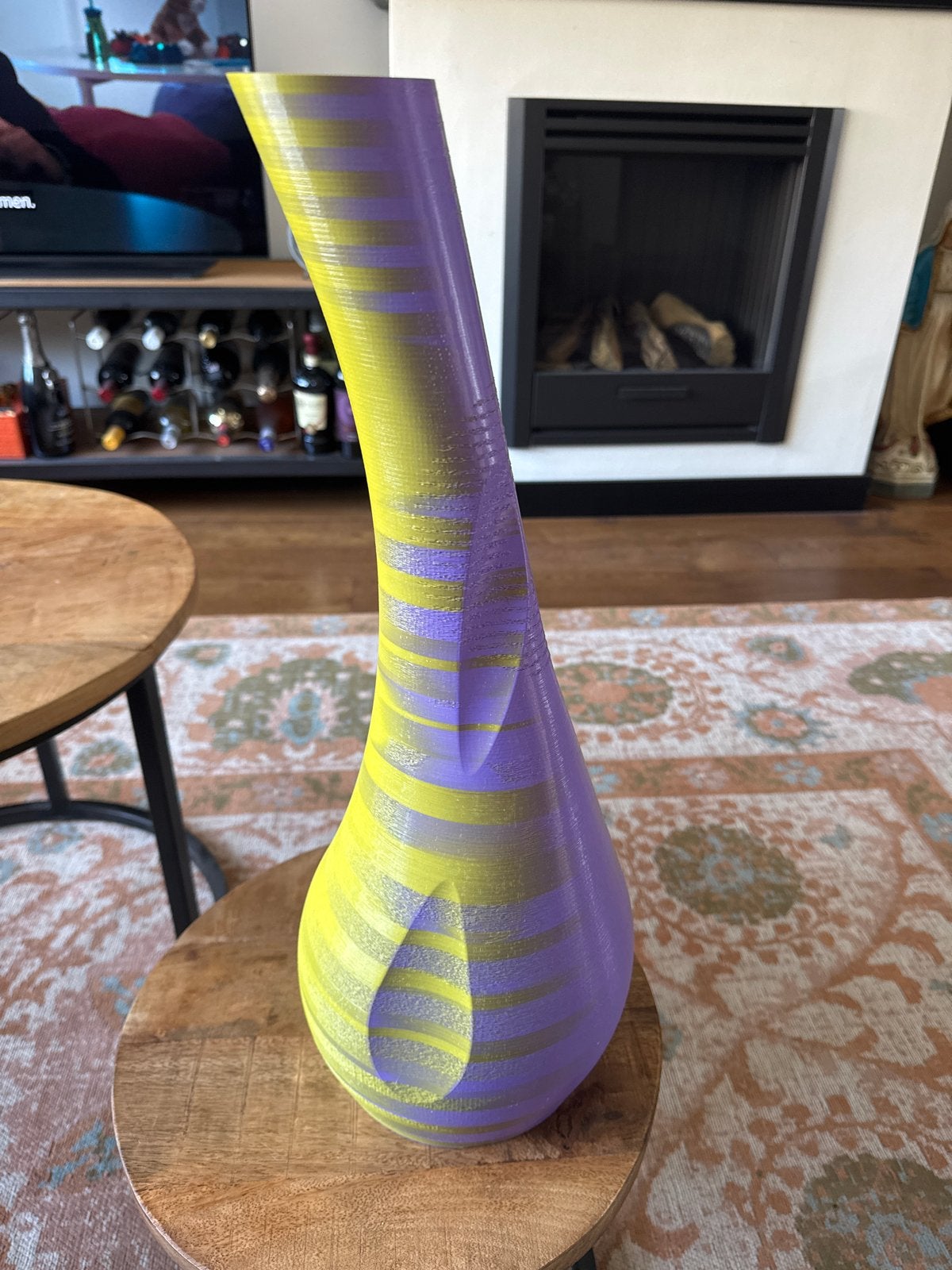 Unieke 3D-geprinte vaas, ca. 50cm hoog, paars/geel, Antiek en Kunst, Ophalen of Verzenden