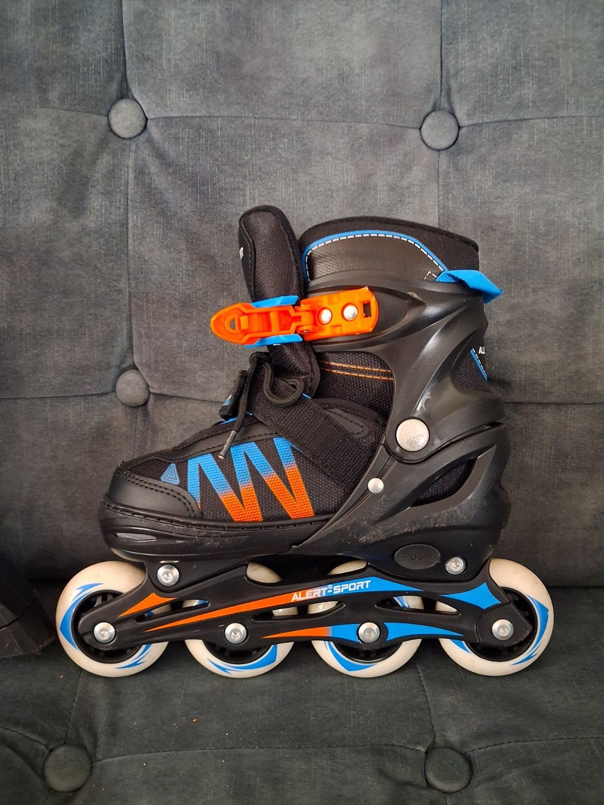 Te koop inline skates, Ophalen, Zo goed als nieuw
