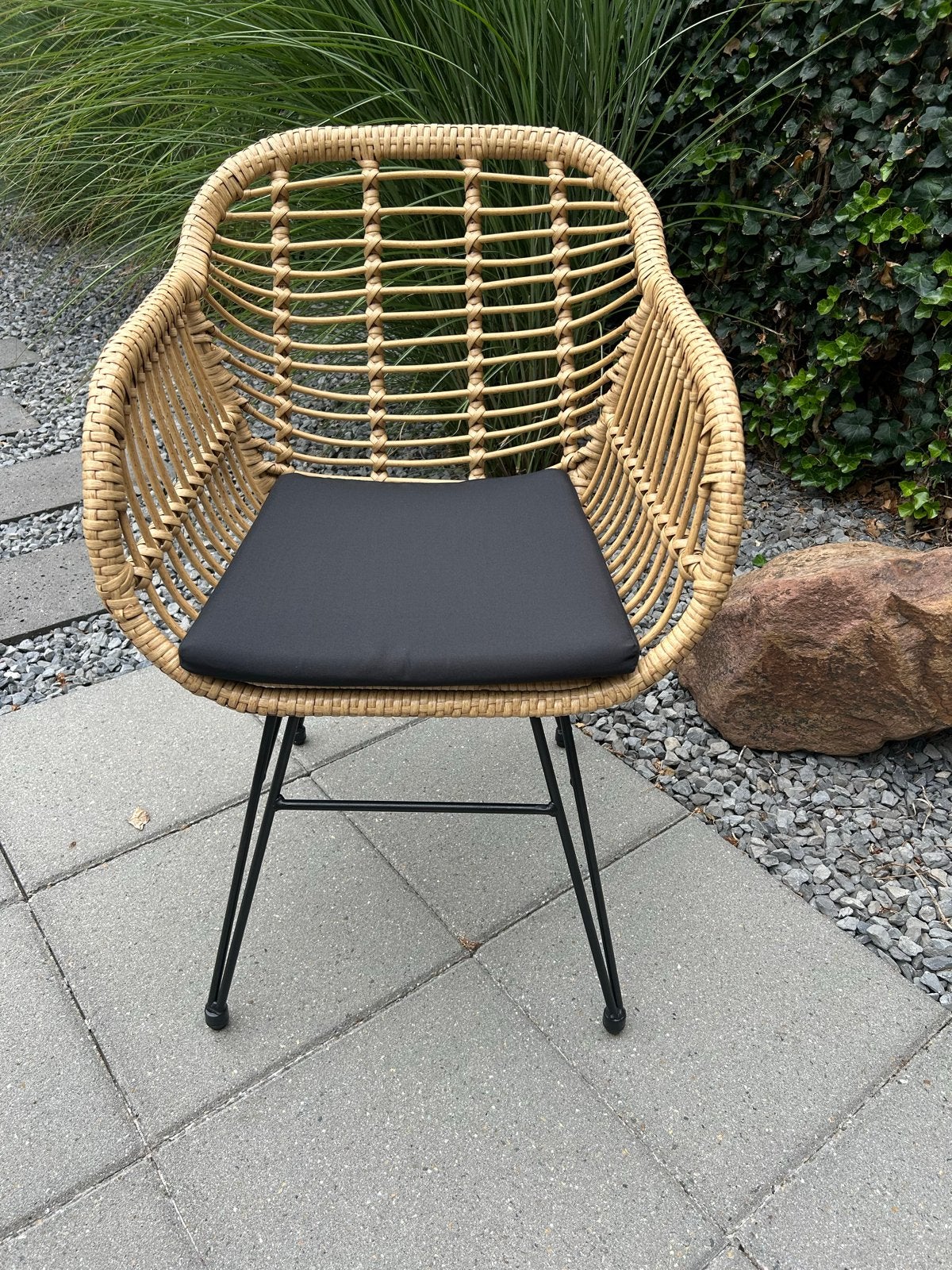 4 in nieuwstaat kunstof rotan stoelen, Huis en Inrichting, Stoelen, Ophalen, Scandinavische rotanlook  met een vleugje bohemian