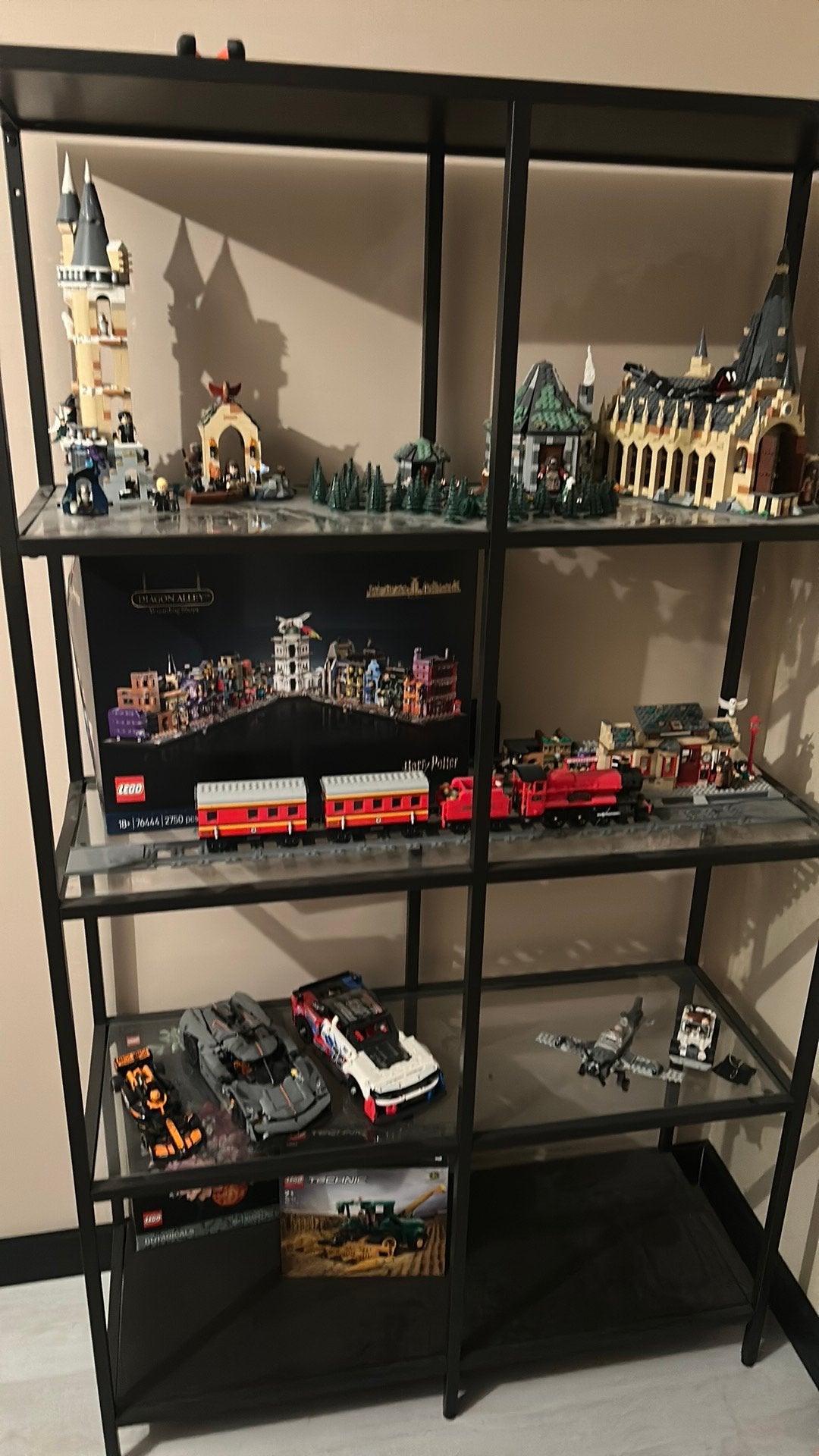 Aantal lego set +eventueel kast liefst zoveel mogelijk in 1x, Ophalen, Zo goed als nieuw