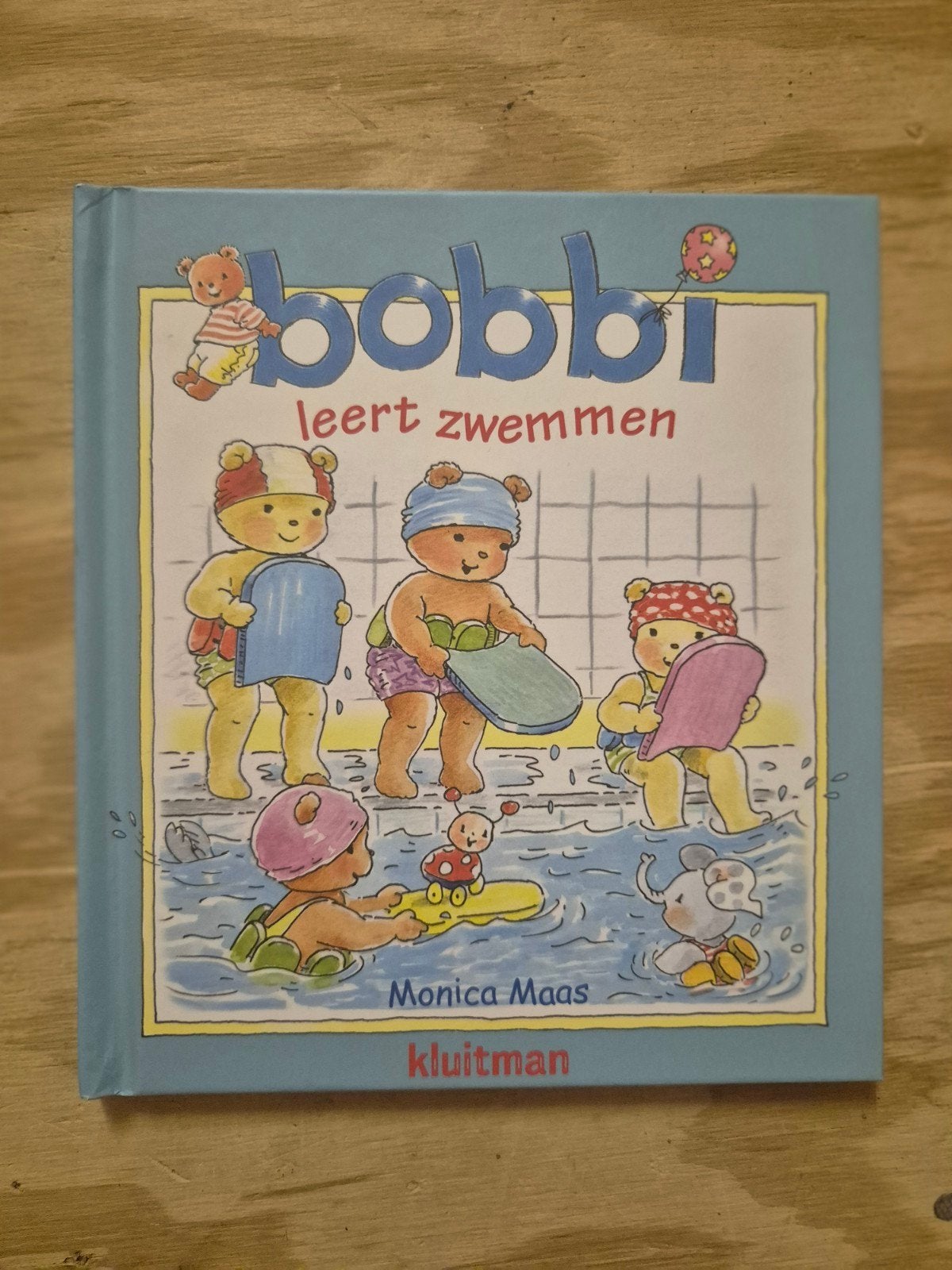 Bobbi leert zwemmen - Monica Maas (Kluijtman), Ophalen of Verzenden, Zo goed als nieuw, Monica Maas