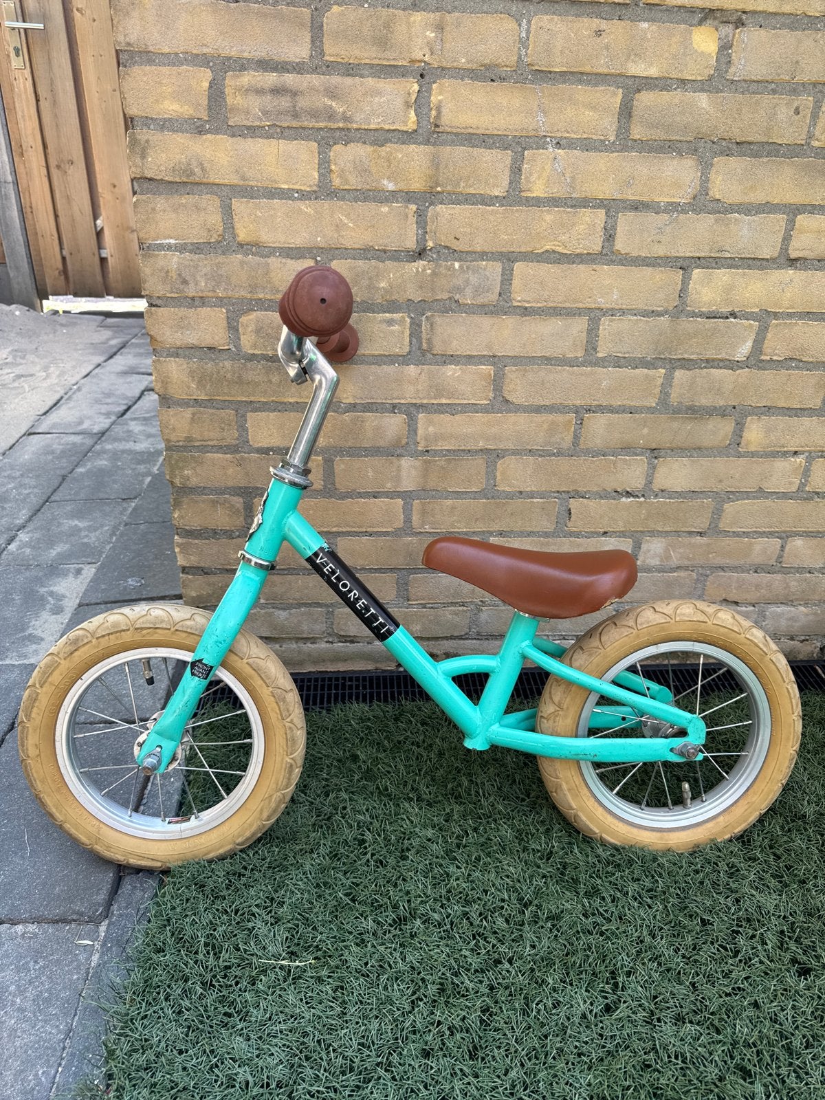 Veloretti loopfiets, Fietsen en Brommers, Fietsen | Kinderfietsjes, Ophalen, Gebruikt, Minder dan 16 inch